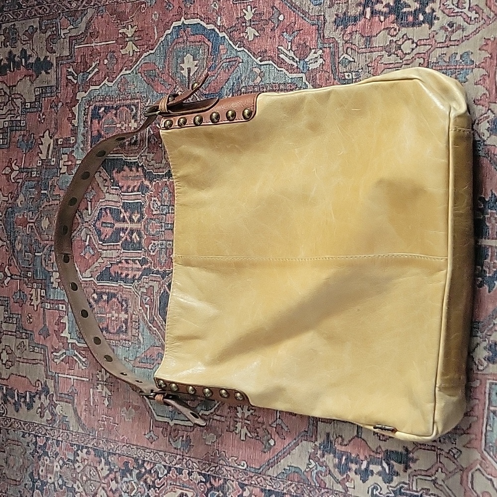 Tano leather hobo